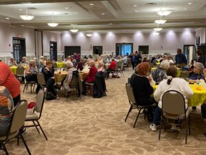 Ocoee Lakeshore Center banquet room Thanksgiving luncheon for the Seniors of Ocoee.