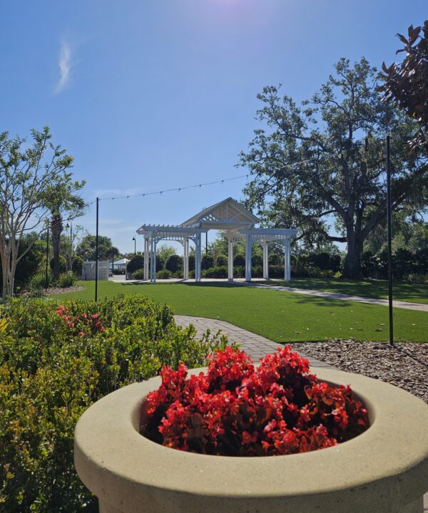 Wedding garden and flowers at Ocoee Lakeshore Center