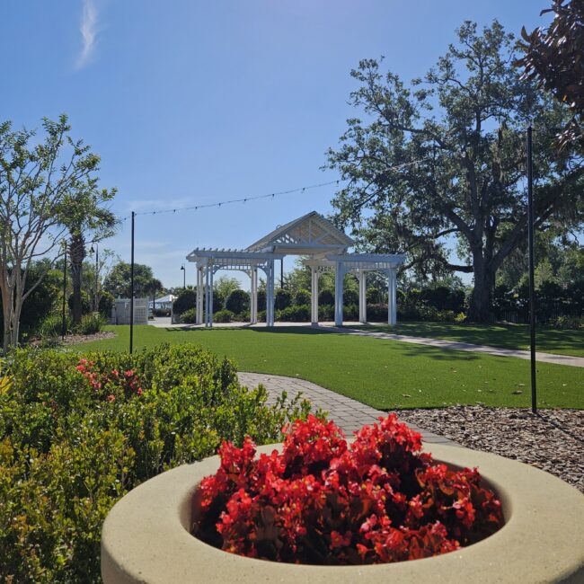 Wedding garden and flowers at Ocoee Lakeshore Center
