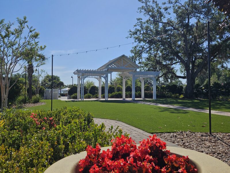 Wedding garden and flowers at Ocoee Lakeshore Center